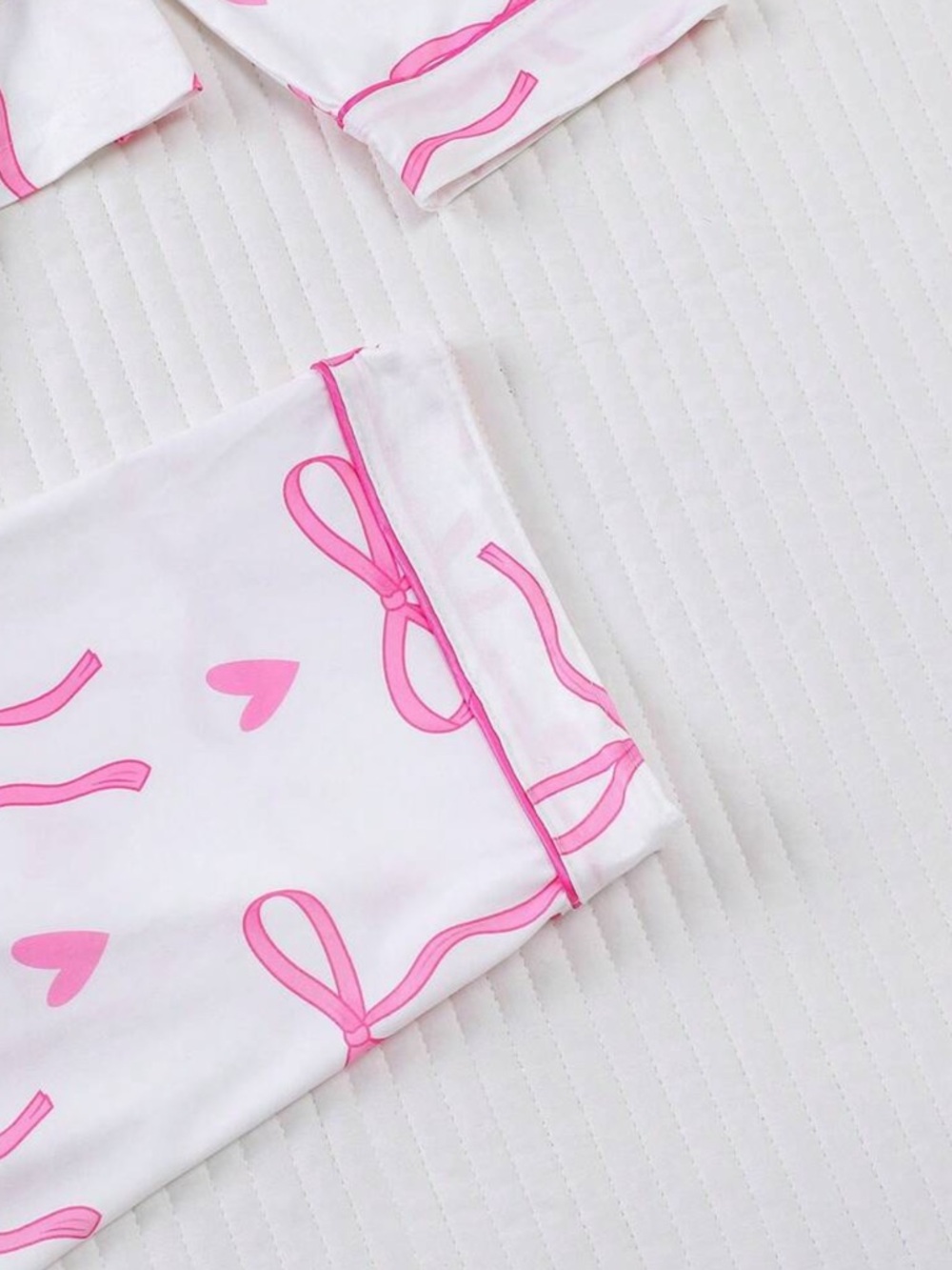 Women’s Bow Pajama Set - XL - Picture 9 of 10